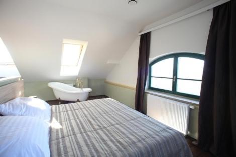 Hotel Vinohrad Milotice ภายนอก รูปภาพ